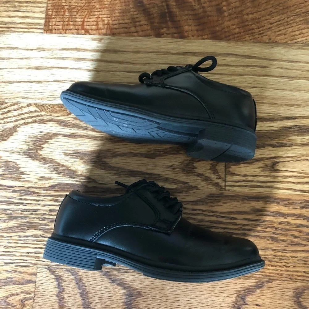 Stacy Adams Kids Black dress Shoes size 8M